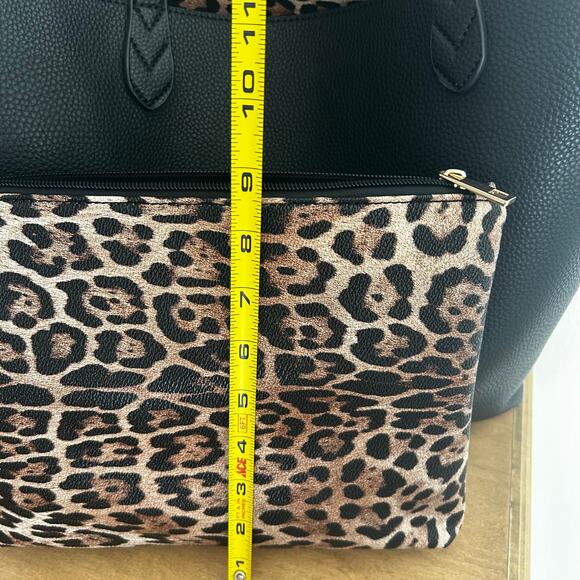 Black & leopard print inside Faux Leather Carry-all slouchy bag + two small bags - Picture 8 of 10